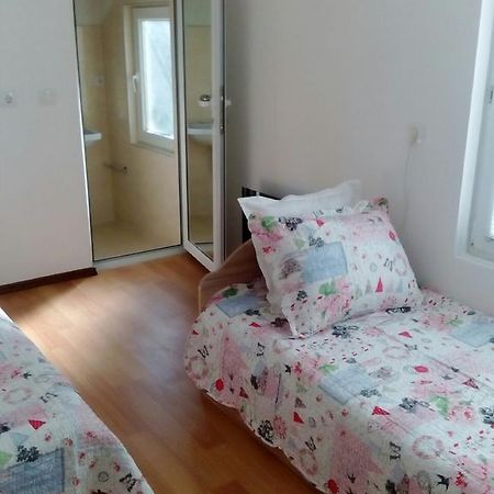 Magnolia Guest House Haskovo Exterior foto