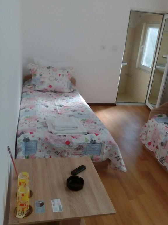 Magnolia Guest House Haskovo Exterior foto